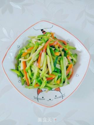杏鲍菇炒佛手瓜的做法步骤：5