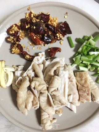 肥肠小火锅的做法步骤：2