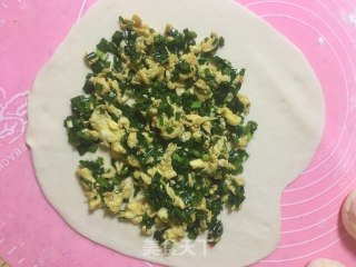 “ 花样面食 ”韭菜盒子的做法步骤：9