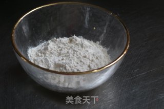 鸡蛋卷饼的做法步骤：1