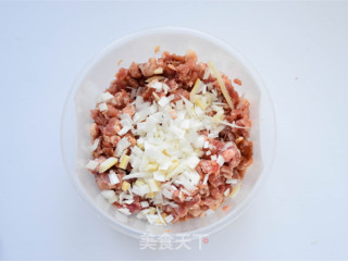 香煎肉饼的做法步骤：3