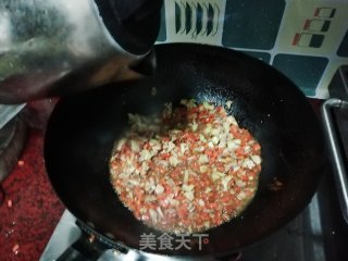 菜花胡萝卜卤拌面的做法步骤：6
