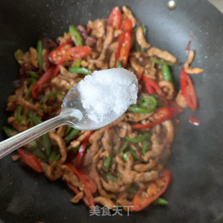 红椰菜炒肉丝的做法步骤：5