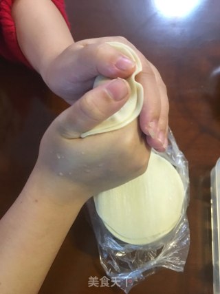 东北酸菜猪肉饺子的做法步骤：17