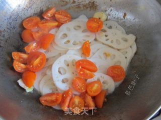 酸甜清脆炒莲藕的做法步骤：5