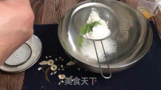 第八个抹茶味食谱，抹茶铜锣烧视频教程（原味、抹茶、豆沙）简单零失败的做法步骤：1