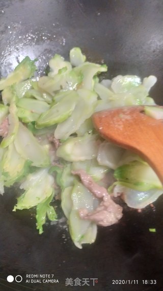 鸭胸肉炒儿菜的做法步骤：5
