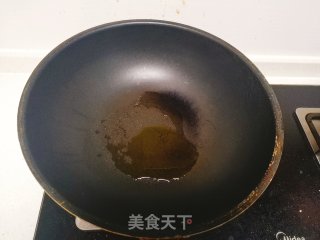 #腊味#豆角土豆炒红肠的做法步骤：3