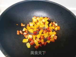 #腊味#豆角土豆炒红肠的做法步骤：7