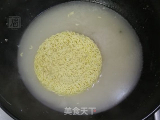 鱼骨汤面的做法步骤：9