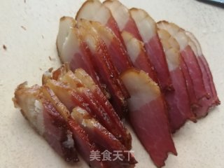 冬笋炒腊肉的做法步骤：2