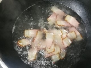 冬笋炒腊肉的做法步骤：6