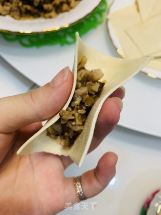 香菇炒鸭碎的做法步骤：9