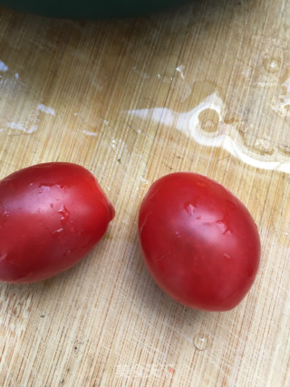 “腊味”腊肠拌黄瓜的做法步骤：8