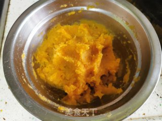 椰蓉红薯牛奶小方的做法步骤：1