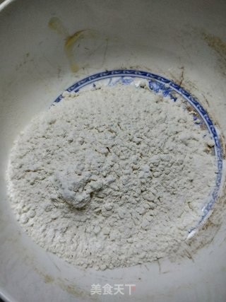 南瓜摊饼的做法步骤：3