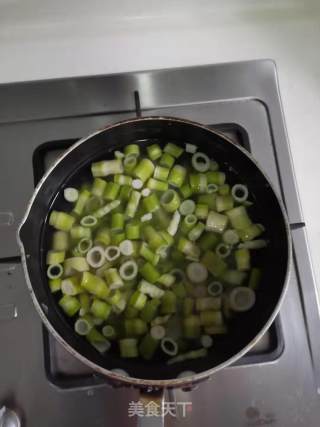 雪菜肉丝炒春笋的做法步骤：3