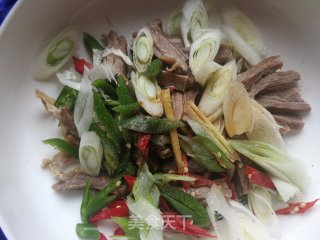 凉拌羊肉的做法步骤：6
