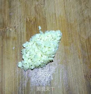 蒜蓉蒸虾的做法步骤：3