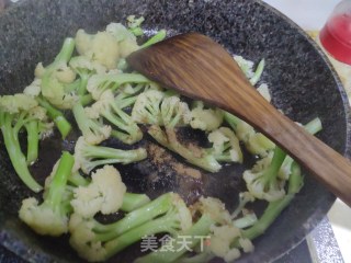 干煸菜花的做法步骤：3