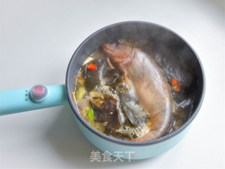 海带炖鱼的做法步骤：8
