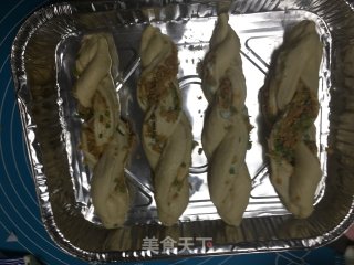 香葱肉松排包的做法步骤：10
