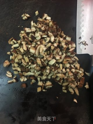生炒糯米饭的做法步骤：3