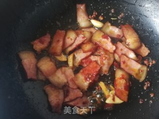 蒜苗炒腊肉的做法步骤：8