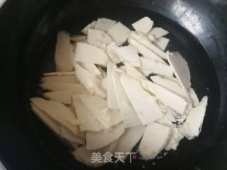 家常炒笋片的做法步骤：3