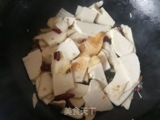 家常炒笋片的做法步骤：7
