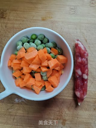 腊肉焖饭的做法步骤：2