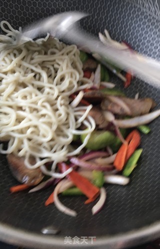 “腊味”腊肠焗面的做法步骤：10