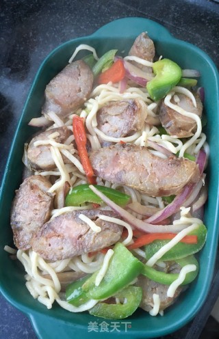 “腊味”腊肠焗面的做法步骤：11