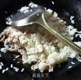 瘦肉丝泡菜炒饭的做法步骤：8