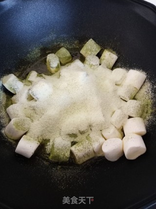 抹茶雪花酥的做法步骤：6