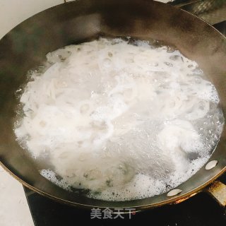 猪肝拌藕片的做法步骤：2