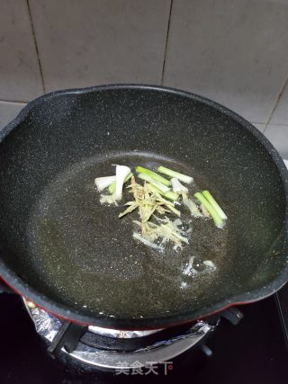 虾皮炒萝卜丝的做法步骤：4