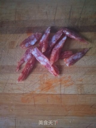 青蒜炒腊肠的做法步骤：4