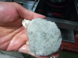 茵陈鲫鱼汤的做法步骤：2