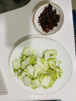 炝炒儿菜的做法步骤：1