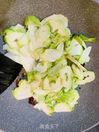 炝炒儿菜的做法步骤：3