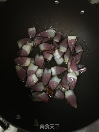杏鲍菇炒二刀腊肉的做法步骤：4