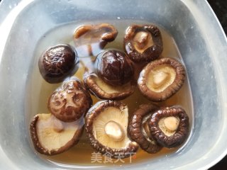 腊味油饭的做法步骤：3