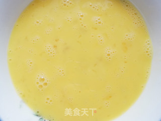 花开富贵鸡蛋卷的做法步骤：5