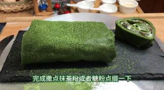 第九个抹茶味食谱，ins风网红抹茶毛巾卷（红豆、香蕉味）加抹茶香蕉班戟的做法步骤：14