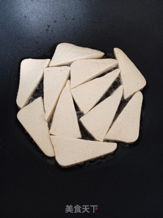 孜然豆腐的做法步骤：4