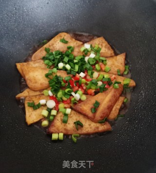 孜然豆腐的做法步骤：6