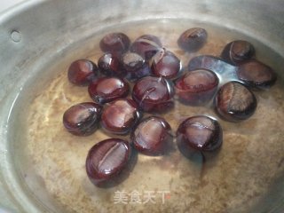 水煮板栗的做法步骤：4