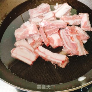 山药胡萝卜炖排骨的做法步骤：3