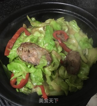 “腊味”腊肠炒圆白菜的做法步骤：10